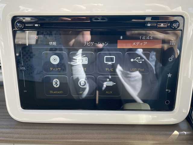 スズキ ラパン X 岩手県 2015(平27)年 6.6万km フレンチミントパールメタリック 純正メモリーナビ/AM/FM/CD/DVD/Bluetooth/フルセグTV/バックカメラ/全方位カメラ/ビルトインETC/衝突被害軽減ブレーキ/横滑り防止装置/アイドリングストップ/シートヒーター/オートライト/LEDヘッドライト/フォグランプ/スマートキー/プッシュスタート/電動格納ミラー/純正14インチAW/純正フロアマット/純正ドアバイザー/保証書/取扱説明書/ルーフキャリア