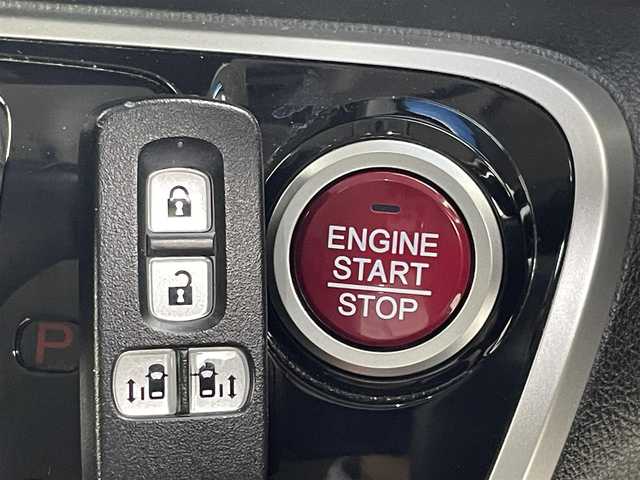 ホンダ Ｎ ＢＯＸ カスタム G ターボ Lパッケージ 茨城県 2016(平28)年 6.9万km プレミアムホワイトパールⅡ 純正ナビ/バックカメラ/フルセグ/シティブレーキアクティブシステム/クルーズコントロール/両側電動スライドドア/ETC/純正15インチAW/スマートキー