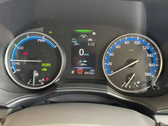 トヨタ ヴォクシー ハイブリッド S－G 岩手県 2022(令4)年 2.1万km ホワイトパールクリスタルシャイン ４WD/ワンオーナー/両側パワースライドドア/アイドリングストップ/衝突被害軽減システム/クルーズコントロール/ETC2.0/ドライブレコーダー/ユニバーサルステップ/横滑り防止装置/フルセグTV/純正ナビ/バックカメラ/シートヒーター/コーナーセンサー/レーンアシスト/純正フロアマット/純正アルミホイール16インチ/純正LEDヘッドライト/オートライト/オートマチックハイビーム