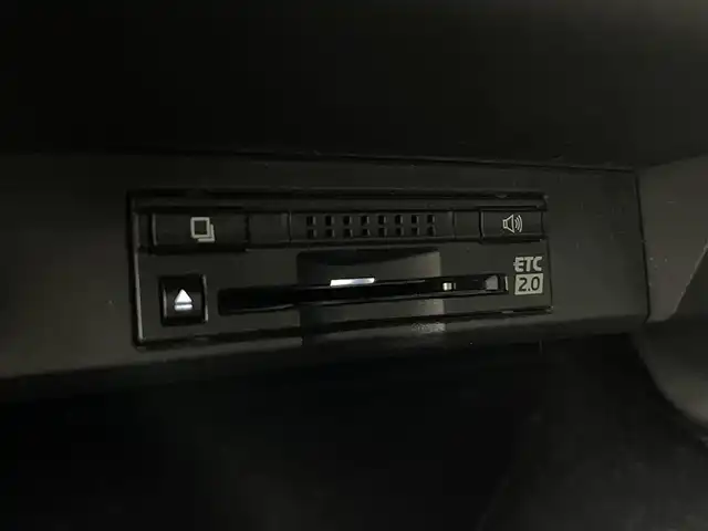 レクサス ＮＸ 300h アーバンスタイル 埼玉県 2017(平29)年 4.4万km ブラック 純正ナビ　黒革　3眼　シートヒーター　ETC2.0　ドライブレコーダー　レーダークルーズコントロール　レーンキープアシスト　コーナーセンサー　パワーシート　LEDヘッドライト　オートハイビーム