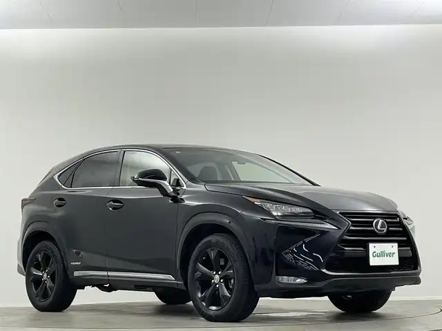 レクサス ＮＸ 300h アーバンスタイル 埼玉県 2017(平29)年 4.4万km ブラック 純正ナビ　黒革　3眼　シートヒーター　ETC2.0　ドライブレコーダー　レーダークルーズコントロール　レーンキープアシスト　コーナーセンサー　パワーシート　LEDヘッドライト　オートハイビーム
