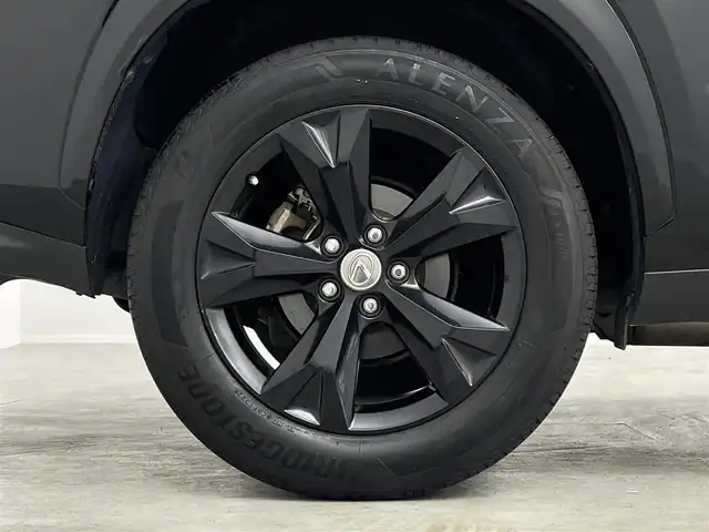 レクサス ＮＸ 300h アーバンスタイル 埼玉県 2017(平29)年 4.4万km ブラック 純正ナビ　黒革　3眼　シートヒーター　ETC2.0　ドライブレコーダー　レーダークルーズコントロール　レーンキープアシスト　コーナーセンサー　パワーシート　LEDヘッドライト　オートハイビーム