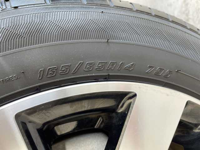 トヨタ ルーミー カスタムG 愛知県 2021(令3)年 2.8万km ファイアークォーツレッドM 純正9型ディズプレイオーディオ/フルセグ/全方位カメラ/両側パワースライドドア/衝突軽減システム/レーダークルーズコントロール/ETC/ドライブレコーダー/シートヒーター/ステアリングスイッチ/スマートキー/プッシュスタート/純正アルミホイール/LEDヘッドライト