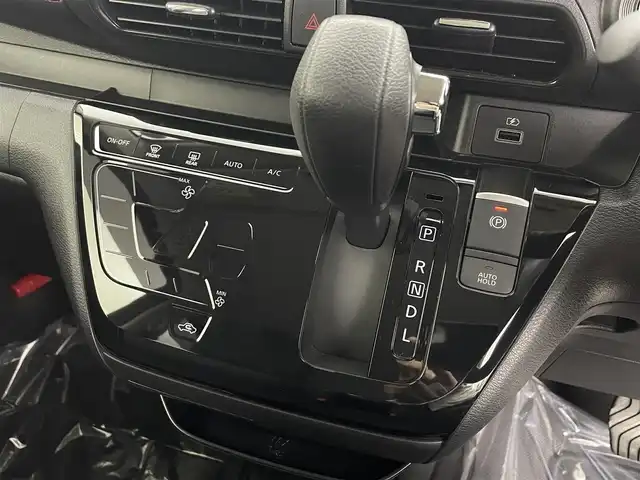 日産 デイズ HWS G ターボ プロパイロットED 埼玉県 2024(令6)年 1.1万km パープル 純正９インチナビ　アラウンドビューモニター　Ｂｌｕｅｔｏｏｔｈ　ブラインドスポットモニター　ドライブレコーダー　オートハイビーム　コーナーセンサー アイドリングストップ 衝突軽減システム ETC