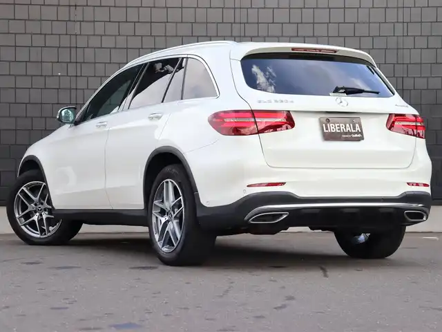 メルセデス・ベンツ ＧＬＣ２２０ d 4マチックスポーツ 宮城県 2018(平30)年 3.9万km ダイヤモンドホワイト 純正ナビＴＶ/・フルセグ・ＢＴ・ＣＤ・ＤＶＤ・ＵＳＢ/レーダーセーフティ/・アクティブブレーキアシスト/・ブラインドスポットアシスト/・アテンションアシスト/・レーンキープアシスト/アダプティブクルーズコントロール/３６０℃カメラ/パワーテールゲート/ハーフレザーシート/・左右メモリー機能付きパワーシート/全席シートヒーター/ヘッドアップディスプレイ/純正ＯＰ前後ドライブレコーダー/パドルシフト/キーレスゴー/デュアルオートエアコン/アンビエントライト３カラー/純正ＥＴＣ