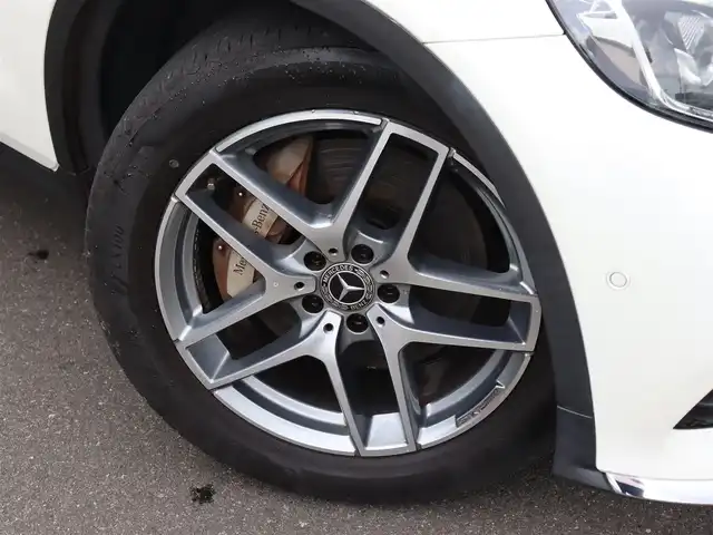 メルセデス・ベンツ ＧＬＣ２２０ d 4マチックスポーツ 宮城県 2018(平30)年 3.9万km ダイヤモンドホワイト 純正ナビＴＶ/・フルセグ・ＢＴ・ＣＤ・ＤＶＤ・ＵＳＢ/レーダーセーフティ/・アクティブブレーキアシスト/・ブラインドスポットアシスト/・アテンションアシスト/・レーンキープアシスト/アダプティブクルーズコントロール/３６０℃カメラ/パワーテールゲート/ハーフレザーシート/・左右メモリー機能付きパワーシート/全席シートヒーター/ヘッドアップディスプレイ/純正ＯＰ前後ドライブレコーダー/パドルシフト/キーレスゴー/デュアルオートエアコン/アンビエントライト３カラー/純正ＥＴＣ