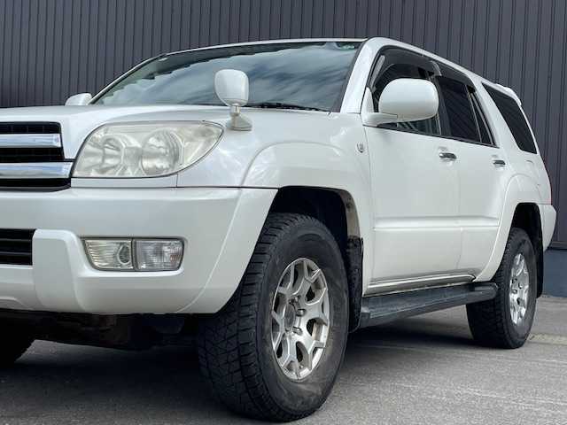トヨタ ハイラックス サーフ SSR－X 青森県 2005(平17)年 18.3万km ホワイトパールクリスタルシャイン /４WD/社外ナビ/　（DVD/Bｔ視聴可）/社外バックカメラ/社外16インチアルミホイール/ランプ付きサイドステップ/純正ドアバイザー/純正フロアマット/バックドア・イージークローザー/リア7面プライバシーガラス/オートライト/Wエアバッグ/ABS/取説