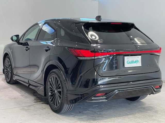レクサス ＲＸ 350 バージョンL 宮城県 2023(令5)年 4万km 黒 モデリスタエアロ/フロント/サイド/リア/レクサスセーフティシステム/・プリクラッシュセーフティシステム/・レーダークルーズコントロールシステム/・レーントレーシングアシスト/・アダプティブハイビームシステム/・プロアクティブドライビングアシスト/・ロードサインアシスト/・ブラインドスポットモニター/・パーキングサポートブレーキ/・リアカメラディテクション/・クリアランスソナー/純正ナビ/・フルセグTV/Bluetooth/USB/・パノラミックビューモニター/・ビルトインETC2.0/置くだけ充電/ヘッドアップディスプレイ/電動リアゲート/電子パーキング/・オートホールド/アイドリングストップ/革巻きステアリング/・ステアリングスイッチ/ハーフレザーシート/・シートヒーター（運転席/助手席）/・エアシート（運転席/助手席）/プッシュスタート/・スマートキー/LEDヘッドライト/・3眼ヘッドライト/・オートライト/純正フロアマット/純正21インチアルミホイール/電動格納ミラー
