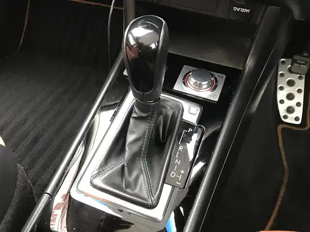 スバル エクシーガクロスオーバー７ 2．5i アイサイト 富山県 2016(平28)年 7.6万km クリスタルブラックシリカ 4WD/フリップダウンモニター/純正ナビ/フルセグTV/Bluetooth/バックカメラ/衝突被害軽減ブレーキ/レーンキープアシスト/ハーフレザーシート/パワーシート/シートヒーター/革巻きステアリング/パドルシフト/プッシュスタート/スマートキー/ETC