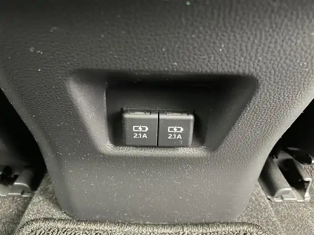 トヨタ ＲＡＶ４ ハイブリットX 富山県 2020(令2)年 3万km ホワイトパールクリスタルシャイン 純正メモリナビ /フルセグTV/Bluetooth/バックカメラ/ETC/トヨタセーフティセンス/LEDオートライト/前後コーナーセンサー/純正ドアバイザー/純正フロアマット/純正18インチアルミ/レーダークルーズコントロール/スマートキー/スペアキー/プッシュスタート