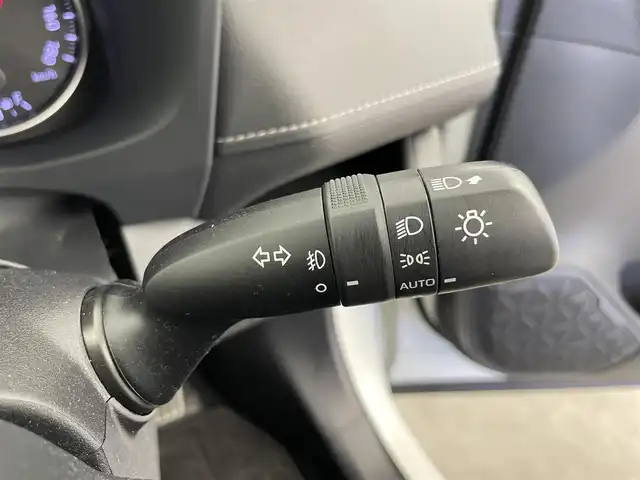 トヨタ ＲＡＶ４ ハイブリットX 富山県 2020(令2)年 3万km ホワイトパールクリスタルシャイン 純正メモリナビ /フルセグTV/Bluetooth/バックカメラ/ETC/トヨタセーフティセンス/LEDオートライト/前後コーナーセンサー/純正ドアバイザー/純正フロアマット/純正18インチアルミ/レーダークルーズコントロール/スマートキー/スペアキー/プッシュスタート