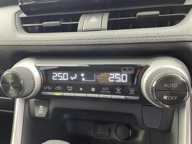 トヨタ ＲＡＶ４ ハイブリットX 富山県 2020(令2)年 3万km ホワイトパールクリスタルシャイン 純正メモリナビ /フルセグTV/Bluetooth/バックカメラ/ETC/トヨタセーフティセンス/LEDオートライト/前後コーナーセンサー/純正ドアバイザー/純正フロアマット/純正18インチアルミ/レーダークルーズコントロール/スマートキー/スペアキー/プッシュスタート