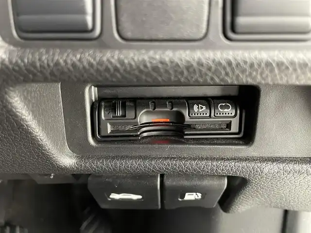 日産 エクストレイル ハイブリッド 20Xi 滋賀県 2018(平30)年 6.2万km ダークメタルグレー 【官位登録・DNクレーム無効】/純正9型ナビ/・フルセグTV/・Bluetooth/・CD/DVD/アルパイン後席モニター/プロパイロット/インテリジェントアラウンドビューモニター/インテリジェントルームミラー/パワーバックドア/ハイビームアシスト/LEDヘッドランプ/ETC/コーナーセンサー/ステアリングスイッチ