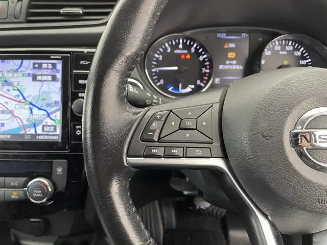 日産 エクストレイル ハイブリッド 20Xi 滋賀県 2018(平30)年 6.2万km ダークメタルグレー 【官位登録・DNクレーム無効】/純正9型ナビ/・フルセグTV/・Bluetooth/・CD/DVD/アルパイン後席モニター/プロパイロット/インテリジェントアラウンドビューモニター/インテリジェントルームミラー/パワーバックドア/ハイビームアシスト/LEDヘッドランプ/ETC/コーナーセンサー/ステアリングスイッチ