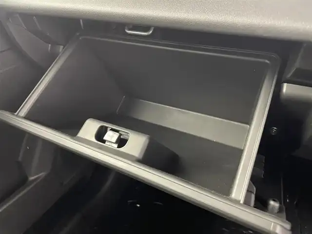 スズキ ジムニー ノマド FC 富山県 2025(令7)年 0.1千km 黒 ワンオーナー/4WD/スズキセーフティサポート/デュアルカメラブレーキサポート/アダプティブクルーズコントロール/車線逸脱警報機能/標識認識機能/後退時ブレーキサポート/ハイビームアシスト/オートLEDヘッドライト/リアパーキングセンサー/スマートキー×２/プッシュスタート/アイドリングストップ/取扱説明書/保証書