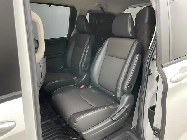 ホンダ フリード ハイブリット クロスター ホンダセンシング 岡山県 2020(令2)年 6万km プラチナホワイトパール ８インチナビ/【Bluetooth/フルセグTV/CD/DVD/USB】/型番:AVIC-RL811/アルパインフリップダウンモニター/両側パワースライドドア/衝突軽減ブレーキ/レーダークルーズコントロール/社外ドライブレコーダー（前）/前席シートヒーター/ハーフレザーシート/バックカメラ/ビルトインＥＴＣ/ＬＥＤヘッドライト/純正15インチアルミホイール/エンジンスターター×1/スマートキー×2