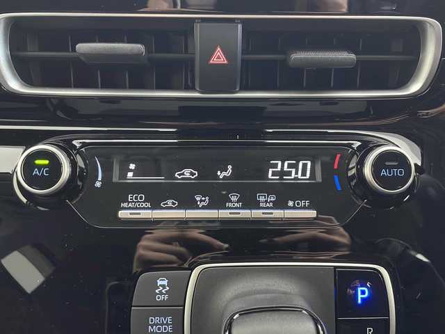 トヨタ アクア X 秋田県 2021(令3)年 2.8万km クリアベージュメタリック ４WD/ワンオーナー　/7インチディスプレイオーディオ/フルセグＴＶ　/バックカメラ　/プッシュスタート　/スマートキー　/トヨタセーフティンス　/寒冷地仕様　/フロントワイパーデアイサー　/ドアミラーヒーター　/ＬＥＤヘッドライト　/ウィンカーミラー/サイドバーザー/純正フロアマット/電格ミラー/オートマチックハイビーム/ライトレベライザー/AV100V/レーンキープアシスト/ソナー/クルーズコントロール/オートライト/ステアリングリモコン/横滑り防止装置/DRIVE　MODE/EV　MODE/S-VSC