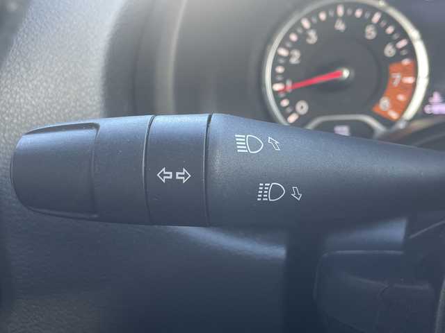 クライスラー・ジープ ジープ レネゲード リミテッド 高知県 2020(令2)年 3.2万km 黒 純正ナビ/【フルセグTV/BT/Applecarplay/Android Auto】/アドバンストブレーキアシスト/LaneSenseTM車線逸脱警報プラス/前面衝突警報（クラッシュミティゲーション付）/ブラインドスポットモニター / リアクロスパスディテクション/Parkviewリアバックアップカメラ/ParkSenseリアパークアシスト/エレクトロニック・スタビリティ・コントロール（横滑り防止）/エレクトロニック・ロール・ミティゲーション（車線逸脱防止）/オールスピードトラクションコントロール（タイヤ空転防止）/アダプティブクルーズコントロール/LEDヘッドライト（デイタイム・ランニング・ライト付）/黒レザーシート/シートヒーター/ステアリングヒーター/純正17インチアルミホイール/前後ドラレコ