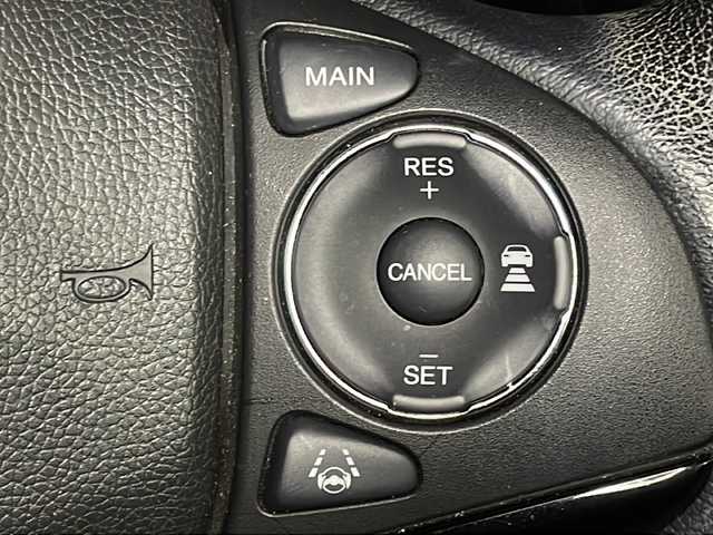 ホンダ ヴェゼル ハイブリッド X ホンダセンシング ブリリアントスタイルED 広島県 2017(平29)年 4.7万km ホワイトオーキッドパール 純正ナビ/バックカメラ/ホンダセンシング/・衝突軽減ブレーキ/・レーンキープアシスト/・アダプティブクルーズコントロール/・誤発進抑制機能/パドルシフト/ルーフレール/LEDヘッドランプ/純正17インチAW/ETC/ドライブレコーダー/USB入力端子