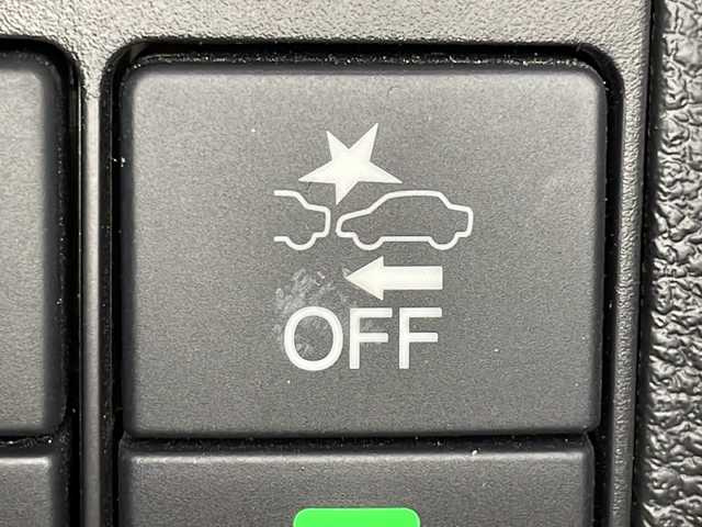 ホンダ ヴェゼル ハイブリッド X ホンダセンシング ブリリアントスタイルED 広島県 2017(平29)年 4.7万km ホワイトオーキッドパール 純正ナビ/バックカメラ/ホンダセンシング/・衝突軽減ブレーキ/・レーンキープアシスト/・アダプティブクルーズコントロール/・誤発進抑制機能/パドルシフト/ルーフレール/LEDヘッドランプ/純正17インチAW/ETC/ドライブレコーダー/USB入力端子