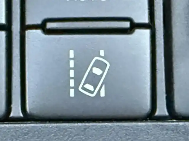 トヨタ シエンタ G セーフティエディション 東京都 2020(令2)年 2.9万km ホワイトパールクリスタルシャイン Ｔｏｙｏｔａ Ｓａｆｅｔｙ Ｓｅｎｓｅ/・プリクラッシュセーフティシステム/・レーンディパーチャーアラート/・オートマチックハイビーム/・先行車発進告知/インテリジェントクリアランスソナー/純正SDナビ/（CD/DVD/Bluetooth/USB接続/フルセグTV）/パノラミックビューモニター/両側パワースライド/モデリスタエアロ/オートライト/ＬＥＤヘッドライト/ＥＴＣ/シートヒーター/ステアリングヒーター/プッシュスタート/純正フロアマット/スマートキー