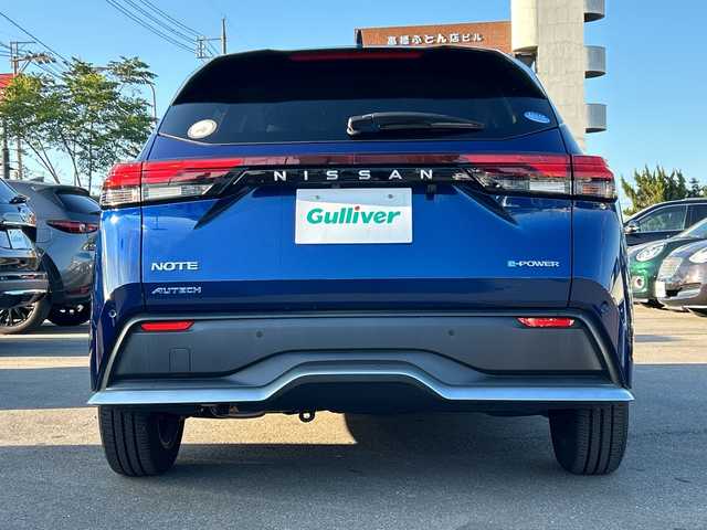 日産 ノート オーテック 山口県 2021(令3)年 5.3万km オーロラフレアブルーパール AUTECH専用装備/フロントグリル/シルバーフロントプロテクター/サイドシルプロテクター/シルバーリヤプロテクター/ダークウッド調フィニッシャー/合皮アームレスト/フロントセンターアームレスト/リヤセンターアームレスト/専用ブラックレザレットシート刺繍/専用ブラック本革巻ステアリング/AUTECHエンブレム/純正メモリナビ/（AM/FM/CD/DVD/USB/Bluetooth）/バックカメラ/ハーフレザー/純正フロアマット/ドライブレコーダー（DH5-D）/LEDヘッドライト/フォグランプ