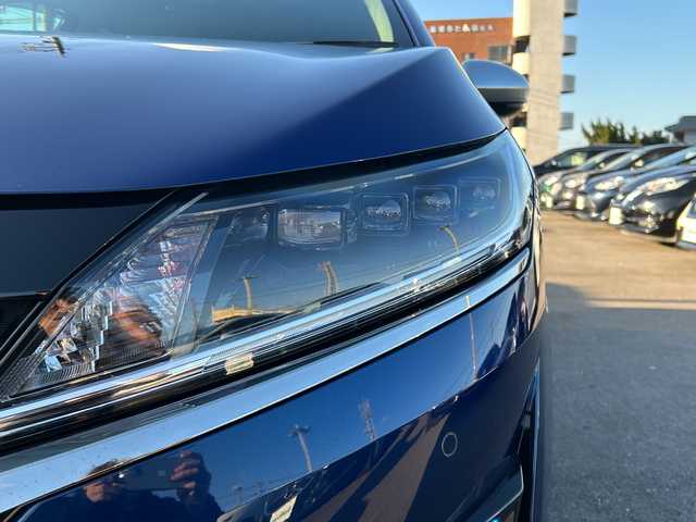 日産 ノート オーテック 山口県 2021(令3)年 5.3万km オーロラフレアブルーパール AUTECH専用装備/フロントグリル/シルバーフロントプロテクター/サイドシルプロテクター/シルバーリヤプロテクター/ダークウッド調フィニッシャー/合皮アームレスト/フロントセンターアームレスト/リヤセンターアームレスト/専用ブラックレザレットシート刺繍/専用ブラック本革巻ステアリング/AUTECHエンブレム/純正メモリナビ/（AM/FM/CD/DVD/USB/Bluetooth）/バックカメラ/ハーフレザー/純正フロアマット/ドライブレコーダー（DH5-D）/LEDヘッドライト/フォグランプ