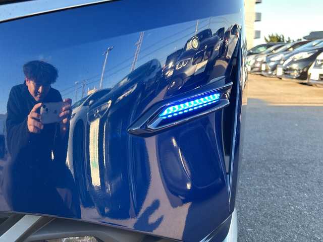 日産 ノート オーテック 山口県 2021(令3)年 5.3万km オーロラフレアブルーパール AUTECH専用装備/フロントグリル/シルバーフロントプロテクター/サイドシルプロテクター/シルバーリヤプロテクター/ダークウッド調フィニッシャー/合皮アームレスト/フロントセンターアームレスト/リヤセンターアームレスト/専用ブラックレザレットシート刺繍/専用ブラック本革巻ステアリング/AUTECHエンブレム/純正メモリナビ/（AM/FM/CD/DVD/USB/Bluetooth）/バックカメラ/ハーフレザー/純正フロアマット/ドライブレコーダー（DH5-D）/LEDヘッドライト/フォグランプ