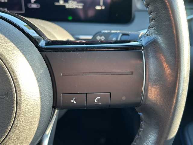 日産 ノート オーテック 山口県 2021(令3)年 5.3万km オーロラフレアブルーパール AUTECH専用装備/フロントグリル/シルバーフロントプロテクター/サイドシルプロテクター/シルバーリヤプロテクター/ダークウッド調フィニッシャー/合皮アームレスト/フロントセンターアームレスト/リヤセンターアームレスト/専用ブラックレザレットシート刺繍/専用ブラック本革巻ステアリング/AUTECHエンブレム/純正メモリナビ/（AM/FM/CD/DVD/USB/Bluetooth）/バックカメラ/ハーフレザー/純正フロアマット/ドライブレコーダー（DH5-D）/LEDヘッドライト/フォグランプ