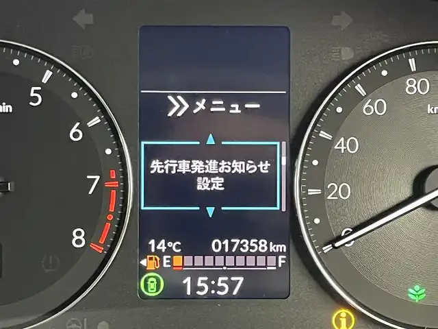 ホンダ ヴェゼル G 福岡県 2023(令5)年 1.8万km プラチナホワイトパール 純正ナビ（ＢＴ，フルセグＴＶ）　/バックカメラ　/前後ドラレコ　/ＥＴＣ　/ホンダセンシング　/障害物センサー　/ＡＣＣ　/衝突軽減ブレーキ　/レーンキープ　/ヒルアシストコントロール　/純正１６インチＡＷ　/ＬＥＤライト