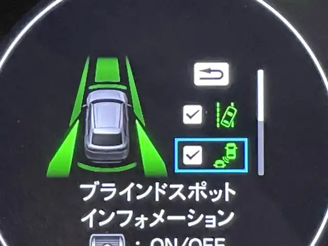 ホンダ ヴェゼル ハイブリッド e:HEV Z 愛知県 2025(令7)年 0.1万km未満 プラチナホワイトパール 登録済未使用車/Honda CONNECTディスプレー/（Bluetooth/フルセグTV/CarPlay/AM/FM)/ETC2.0車載器/ワイヤレス充電器/ホンダセンシング　/　　-衝突軽減ブレーキ（CMBS)/　　-路線逸脱抑制機能/　　-アダプティブクルーズコントロール/　　-先行車発進お知らせ機能/　　-標識認識機能/　　-オートハイビーム/電動バックドア　/ＬＥＤヘッドライト　/シートヒーター　/ステアリングヒーター/コーナーセンサー/ダウンヒルアシスト/バックカメラ