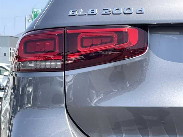 メルセデス・ベンツ ＧＬＢ２００ｄ 愛知県 2020(令2)年 4.1万km マウンテングレー 純正ナビ/フルセグTV/BT/バックカメラ/2.0ETC/純正18インチAW/パワーバックドア/アクティブレーンキーピングアシスト/アクティブステアリングアシスト/アクティブステアリングアシスト/ブラインドスポットアシスト/レーダークルーズコントロール/クリアランスソナー/ドライブレコーダー/ハーフレザーシート/前席メモリー付きパワーシート/前席シートヒーター