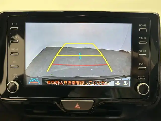 トヨタ ヤリスクロス ハイブリッド Z 愛媛県 2023(令5)年 1.9万km ブラックマイカ ・８型ディスプレイオーディオ/（ＢＴ・ＦＭ・ＡＭ・ａｐｐｌｅ　ｃａｒｐｌａｙ・ａｎｄｒｏｉｄ　ａｕｔｏ）/・バックカメラ　/・ＥＴＣ　/・前後ドラレコ　/・レーダークルコン　/・ＤＮ席シートヒーター　/・ステアリングヒーター/・D席パワーシート/・USB充電/・オートマチックハイビーム