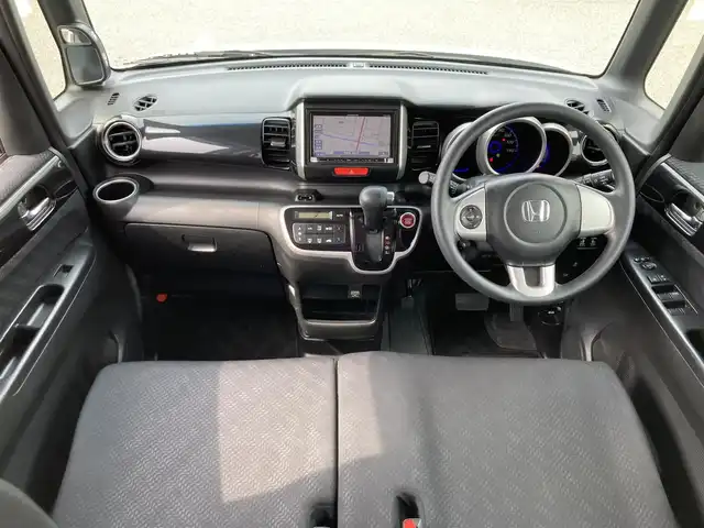 ホンダ Ｎ ＢＯＸ ＋ カスタム G Aパッケージ 鳥取県 2014(平26)年 4.1万km プレミアムホワイトパール 車種：N-BOX＋カスタム/社外ナビ/ワンセグ/CD/バックカメラ/衝突軽減ブレーキ（CTBA）/両側パワースライドドア/ドライブレコーダー（前方）/キセノンヘットライト/純正１４インチアルミホイール/プッシュエンジンスタート/荷室マルチボード/スマートキー/アイドリングストップ/フロアマット/ドアバイザー