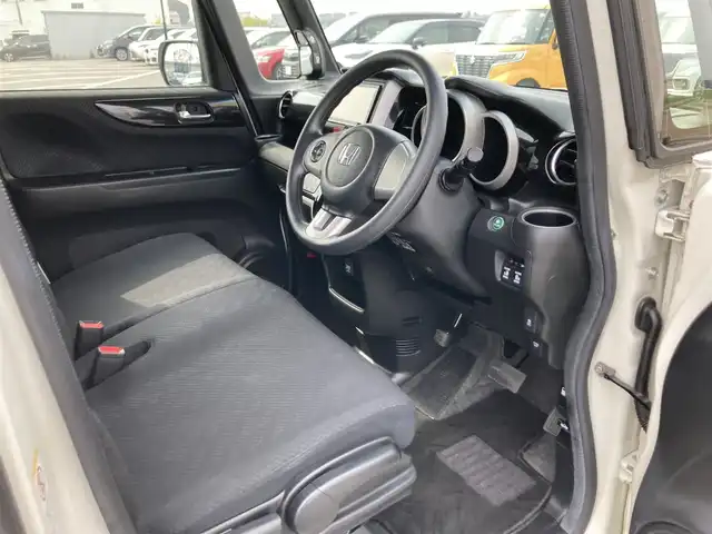 ホンダ Ｎ ＢＯＸ ＋ カスタム G Aパッケージ 鳥取県 2014(平26)年 4.1万km プレミアムホワイトパール 車種：N-BOX＋カスタム/社外ナビ/ワンセグ/CD/バックカメラ/衝突軽減ブレーキ（CTBA）/両側パワースライドドア/ドライブレコーダー（前方）/キセノンヘットライト/純正１４インチアルミホイール/プッシュエンジンスタート/荷室マルチボード/スマートキー/アイドリングストップ/フロアマット/ドアバイザー