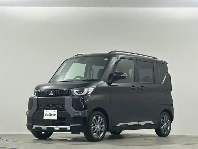 三菱 デリカミニ T プレミアム 埼玉県 2025(令7)年 0.1万km未満 黒 届出済未使用車　純正9インチディスプレイオーディオ　全方位カメラ　レーダークルコン　合成皮革　シートヒーター　ステアリングヒーター　両側パワスラ　LEDオートライト　コーナーセンサー　ルーフレール　パドルシフト