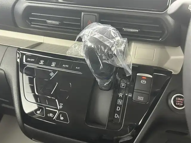 三菱 デリカミニ T プレミアム 埼玉県 2025(令7)年 0.1万km未満 黒 届出済未使用車　純正9インチディスプレイオーディオ　全方位カメラ　レーダークルコン　合成皮革　シートヒーター　ステアリングヒーター　両側パワスラ　LEDオートライト　コーナーセンサー　ルーフレール　パドルシフト