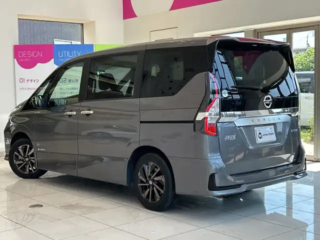 日産 セレナ e－パワー HWS V アーバンクロム 埼玉県 2021(令3)年 4.7万km ダークメタルグレー エマージェンシーブレーキ/プロパイロット/純正１０型SDナビ/　　CD/DVD/BT/フルセグ/USB/クリアランスソナー/アラウンドビューモニター/デジタルインナーミラー/前方ドライブレコーダー/合皮シート/両側パワースライドドア/LEDオートライト/フォグランプ/純正１６インチAW/スマートキー2本/ビルトインETC