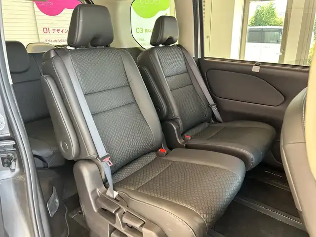 日産 セレナ e－パワー HWS V アーバンクロム 埼玉県 2021(令3)年 4.7万km ダークメタルグレー エマージェンシーブレーキ/プロパイロット/純正１０型SDナビ/　　CD/DVD/BT/フルセグ/USB/クリアランスソナー/アラウンドビューモニター/デジタルインナーミラー/前方ドライブレコーダー/合皮シート/両側パワースライドドア/LEDオートライト/フォグランプ/純正１６インチAW/スマートキー2本/ビルトインETC