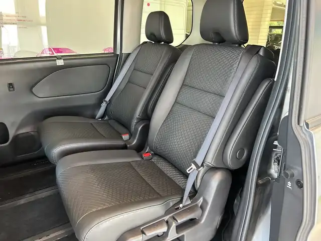 日産 セレナ e－パワー HWS V アーバンクロム 埼玉県 2021(令3)年 4.7万km ダークメタルグレー エマージェンシーブレーキ/プロパイロット/純正１０型SDナビ/　　CD/DVD/BT/フルセグ/USB/クリアランスソナー/アラウンドビューモニター/デジタルインナーミラー/前方ドライブレコーダー/合皮シート/両側パワースライドドア/LEDオートライト/フォグランプ/純正１６インチAW/スマートキー2本/ビルトインETC
