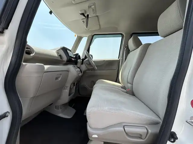 ホンダ Ｎ ＢＯＸ ＋ G 鳥取県 2015(平27)年 3万km タフホワイトⅡ ４・W・D/福祉車両/車椅子仕様スローパー/電動ウィンチ/社外ディスプレイモニター/DVD/CD/BT/USB/バックカメラ・ETC/前席シートヒーター/社外14インチアルミホイール/純正フォグライト/キーレスキー/両側スライドドア/電動格納ミラー/フロアマット/ドアバイザー/スタッドレスセット積込み/ヒーテッドドアミラー