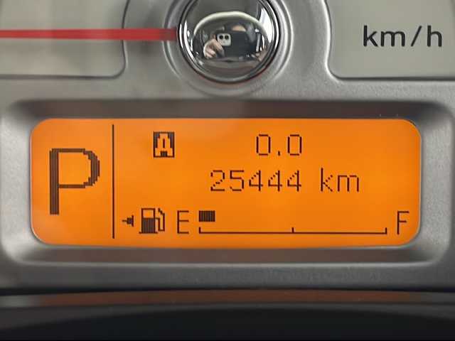 スズキ ラパン ショコラ X 秋田県 2015(平27)年 2.6万km フェニックスレッドパール 4WD/ワンオーナー/純正オーディオ/革巻きハンドル/アイドリングストップ/D席シートヒーター/合皮シート/電動格納ミラー/プッシュスタート/社外フロアマット/純正ホイールキャップ/HIDライト/オートライト/スマートキー/スペアキー