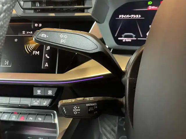 アウディ アウディ ＲＳ３ スポーツバック 愛知県 2022(令4)年 5.1万km デイトナグレーパールエフェクト RSスポーツエキゾーストシステム/ブラックAudi rings&ブラックスタイリングパッケージ/カラードブレーキキャリパーレッド/純正OPマットブラック19インチAW/マトリクスLEDヘッドライト/MMIナビ/　・Bluetooth/AppleCarPlay/AndroidAuto/フルセグTV/リアビューカメラ/バーチャルコックピットプラス/アダプティブクルーズコントロール/レーンキープアシスト/サイドアシスト/アドバンストキー/ハーフレザーシート/シートヒーター/オートマチックテールゲート