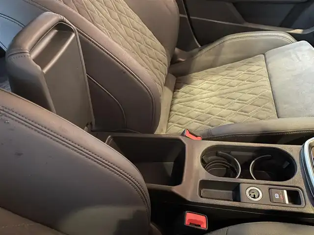 アウディ アウディ ＲＳ３ スポーツバック 愛知県 2022(令4)年 5.1万km デイトナグレーパールエフェクト RSスポーツエキゾーストシステム/ブラックAudi rings&ブラックスタイリングパッケージ/カラードブレーキキャリパーレッド/純正OPマットブラック19インチAW/マトリクスLEDヘッドライト/MMIナビ/　・Bluetooth/AppleCarPlay/AndroidAuto/フルセグTV/リアビューカメラ/バーチャルコックピットプラス/アダプティブクルーズコントロール/レーンキープアシスト/サイドアシスト/アドバンストキー/ハーフレザーシート/シートヒーター/オートマチックテールゲート