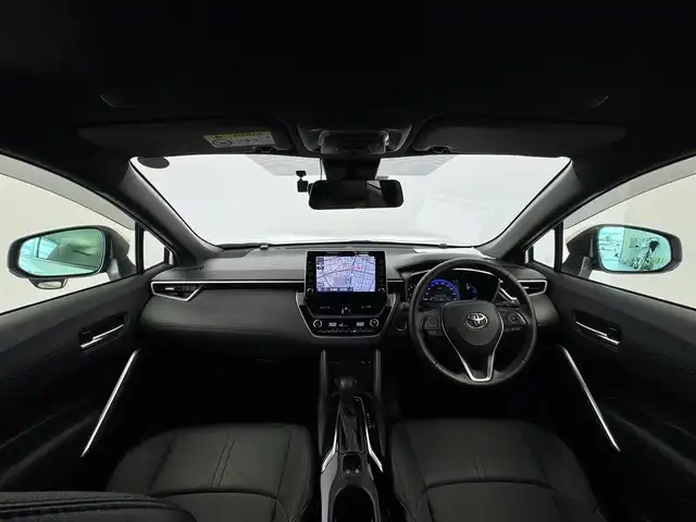トヨタ カローラ クロス ハイブリッド Z 愛知県 2022(令4)年 3.1万km プラチナホワイトパールマイカ 純正9インチメモリナビ/（CD/DVD/BT/フルセグTV）/バックカメラ/電動リアゲート/ハーフレザー/シートヒーター/パワーシート/トヨタセーフティセンス/・レーンキープアシスト/・衝突被害軽減システム/・クリアランスソナー/・パーキングサポートブレーキ/・標識認識システム/ドアバイザー/EVモード/ドライブモード/オートブレーキホールド/純正18インチAW/純正LEDヘッドライト