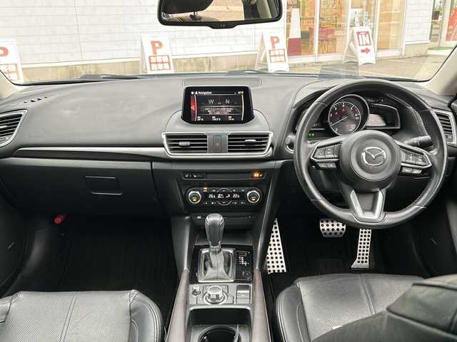 マツダ アクセラ スポーツ XD Lパッケージ 新潟県 2016(平28)年 6.7万km エターナルブルーマイカ ４WD/D席パワーシート/サンルーフ/シートヒーター/ハンドルヒーター/BOSEサウンド/バックカメラ/プッシュスタート/クルーズコントロール追従有/ドラレコ/ETC/コーナーセンサー/レーンキープアシスト/衝突軽減システム/純正アルミホイール/マツダスピードフロント/サイド/リアアンダースカート