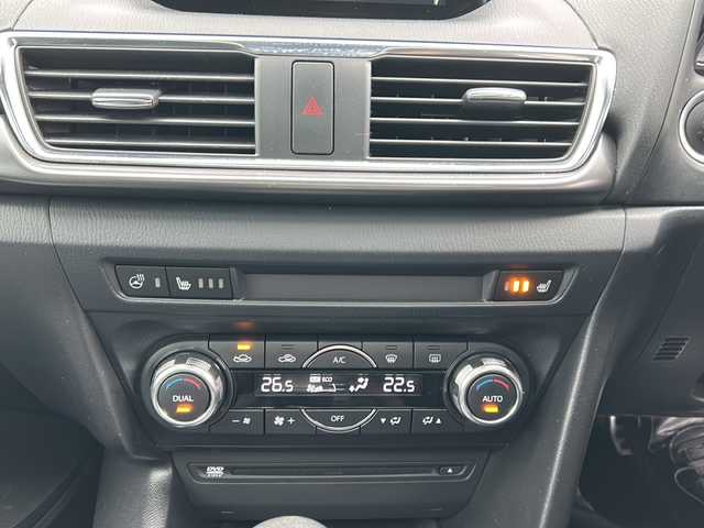 マツダ アクセラ スポーツ XD Lパッケージ 新潟県 2016(平28)年 6.7万km エターナルブルーマイカ ４WD/D席パワーシート/サンルーフ/シートヒーター/ハンドルヒーター/BOSEサウンド/バックカメラ/プッシュスタート/クルーズコントロール追従有/ドラレコ/ETC/コーナーセンサー/レーンキープアシスト/衝突軽減システム/純正アルミホイール/マツダスピードフロント/サイド/リアアンダースカート