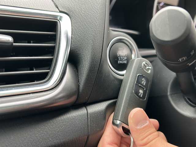 マツダ アクセラ スポーツ XD Lパッケージ 新潟県 2016(平28)年 6.7万km エターナルブルーマイカ ４WD/D席パワーシート/サンルーフ/シートヒーター/ハンドルヒーター/BOSEサウンド/バックカメラ/プッシュスタート/クルーズコントロール追従有/ドラレコ/ETC/コーナーセンサー/レーンキープアシスト/衝突軽減システム/純正アルミホイール/マツダスピードフロント/サイド/リアアンダースカート