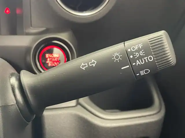ホンダ Ｎ ＢＯＸ カスタム コーディネートスタイル 愛知県 2025(令7)年 0.1万km パープルⅡ ホンダセンシング　ハーフレザー　シートヒーター　ホンダコネクトナビ装着用ＰＫＧ　マルチビューカメラシステム　衝突軽減　追従クルコン　ハンドル支援　ＬＥＤオートライト　ツートンカラー　両側パワスラ　禁煙