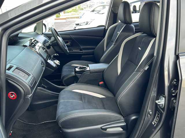 トヨタ プリウス α S ツーリングセレクション G’s 富山県 2017(平29)年 2.8万km グレーメタリック 純正ＳＤナビ/フルセグ/Bluetooth/DVD再生/バックカメラ/ＥＴＣ/ＬＥＤヘッドライト/純正18インチG’ｓ専用アルミホイール